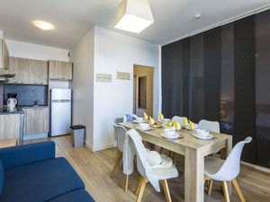 23560244-Ferienwohnung-8-Batz-sur-Mer-300x225-2