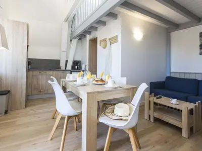 DiningRoom