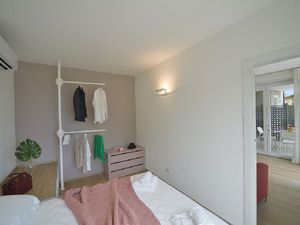 23362725-Ferienwohnung-4-Baveno-300x225-3