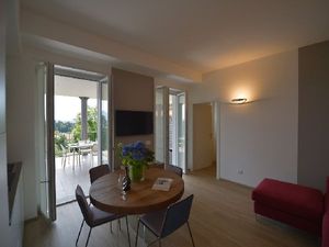 23363051-Ferienwohnung-4-Baveno-300x225-5