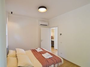 23363222-Ferienwohnung-4-Baveno-300x225-2