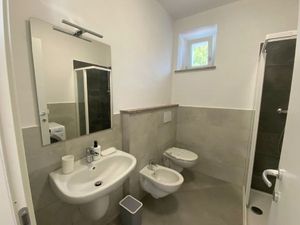 23692556-Ferienwohnung-6-Baveno-300x225-4