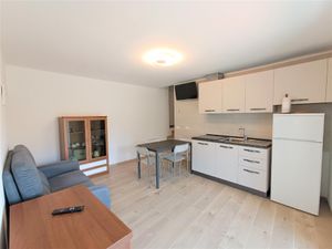 23897498-Ferienwohnung-4-Baveno-300x225-1