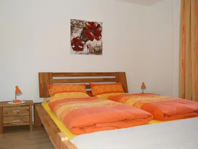 06 Schlafzimmer 1