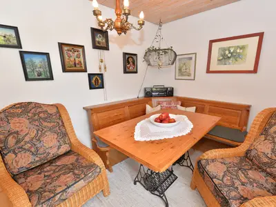 DiningRoom