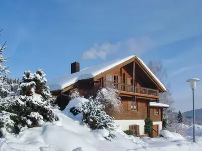 Außenseite Ferienhaus [Winter]