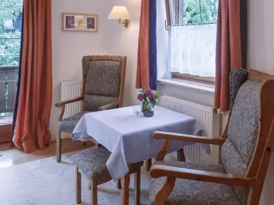 Sitzecke mit Fenster