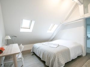 22202245-Ferienwohnung-2-Bayeux-300x225-1