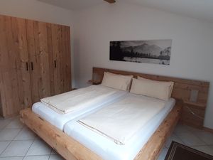 23648911-Ferienwohnung-4-Bayrischzell-300x225-3