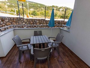 23780483-Ferienwohnung-5-Baška-300x225-1