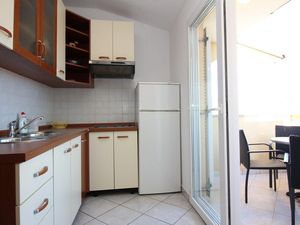 23038497-Ferienwohnung-5-Baška-300x225-2