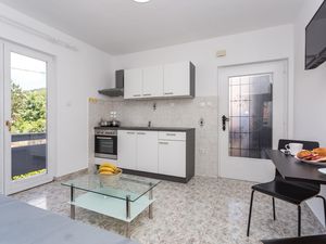 23038943-Ferienwohnung-3-Baška-300x225-3