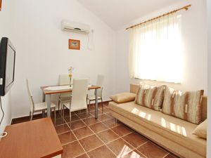 23531249-Ferienwohnung-3-Baška-300x225-4