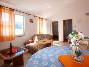 23039549-Ferienwohnung-4-Baška-300x225-1