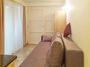 23039775-Ferienwohnung-2-Baška-300x225-3