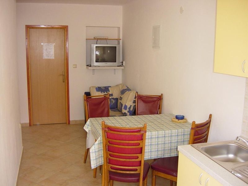 23040397-Ferienwohnung-3-Baška-800x600-0