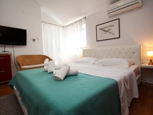 23573114-Ferienwohnung-2-Baška-300x225-1