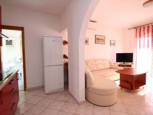 23040559-Ferienwohnung-6-Baška-300x225-1