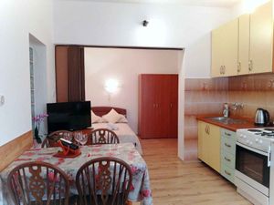 23769298-Ferienwohnung-3-Baška-300x225-3