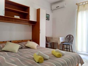 23769303-Ferienwohnung-2-Baška-300x225-3