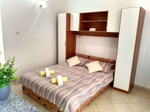 23769303-Ferienwohnung-2-Baška-300x225-2