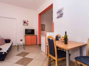 23969015-Ferienwohnung-3-Baška-300x225-5