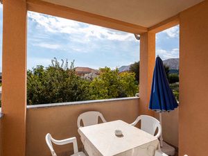 23773019-Ferienwohnung-5-Baška-300x225-3