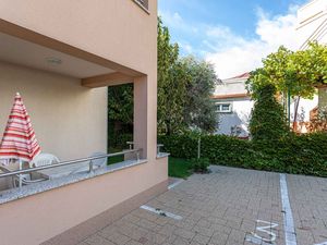 23775023-Ferienwohnung-5-Baška-300x225-2