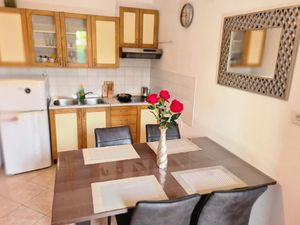 23561389-Ferienwohnung-3-Baška-300x225-5