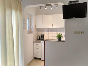 23280538-Ferienwohnung-2-Baška-300x225-3