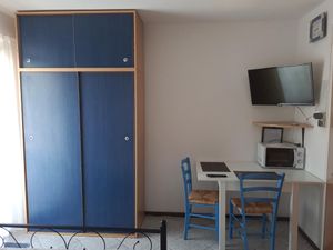 23557750-Ferienwohnung-2-Baška-300x225-2