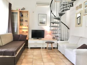 23327946-Ferienwohnung-4-Baška-300x225-2