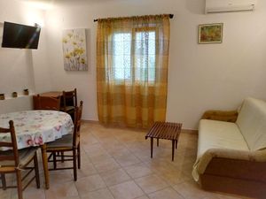 23275245-Ferienwohnung-4-Baška-300x225-1