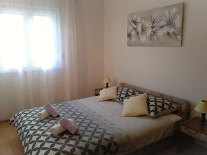 23275245-Ferienwohnung-4-Baška-300x225-5