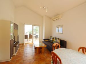 23350187-Ferienwohnung-7-Baška-300x225-5