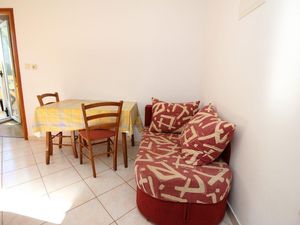 23040797-Ferienwohnung-3-Baška-300x225-3