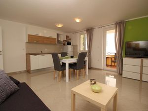 23041053-Ferienwohnung-2-Baška-300x225-4