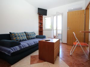 23041305-Ferienwohnung-2-Baška-300x225-1