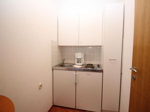 23041305-Ferienwohnung-2-Baška-300x225-4