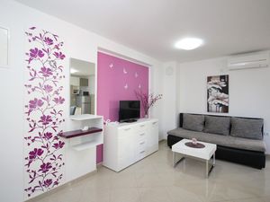 23041219-Ferienwohnung-2-Baška-300x225-1