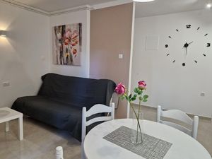 23041261-Ferienwohnung-2-Baška-300x225-5