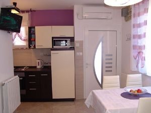 22251461-Ferienwohnung-4-Baška-300x225-4