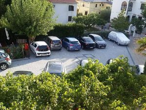 22251461-Ferienwohnung-4-Baška-300x225-1