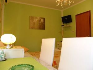 22251609-Ferienwohnung-0-Baška-300x225-4