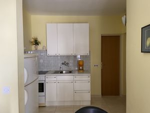 23934216-Ferienwohnung-2-Baška-300x225-5