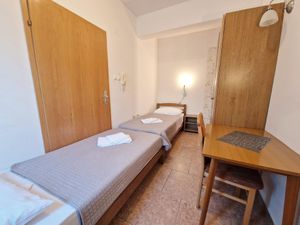 23041237-Ferienwohnung-5-Baška-300x225-4