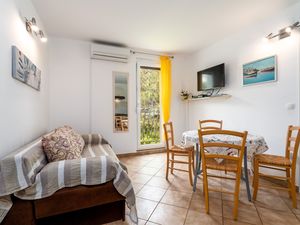 19211584-Ferienwohnung-5-Baška-300x225-2