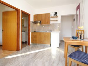 23099529-Ferienwohnung-2-Baška-300x225-5