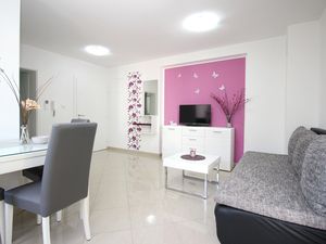 23109047-Ferienwohnung-2-Baška-300x225-3