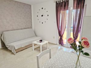 23109513-Ferienwohnung-2-Baška-300x225-1